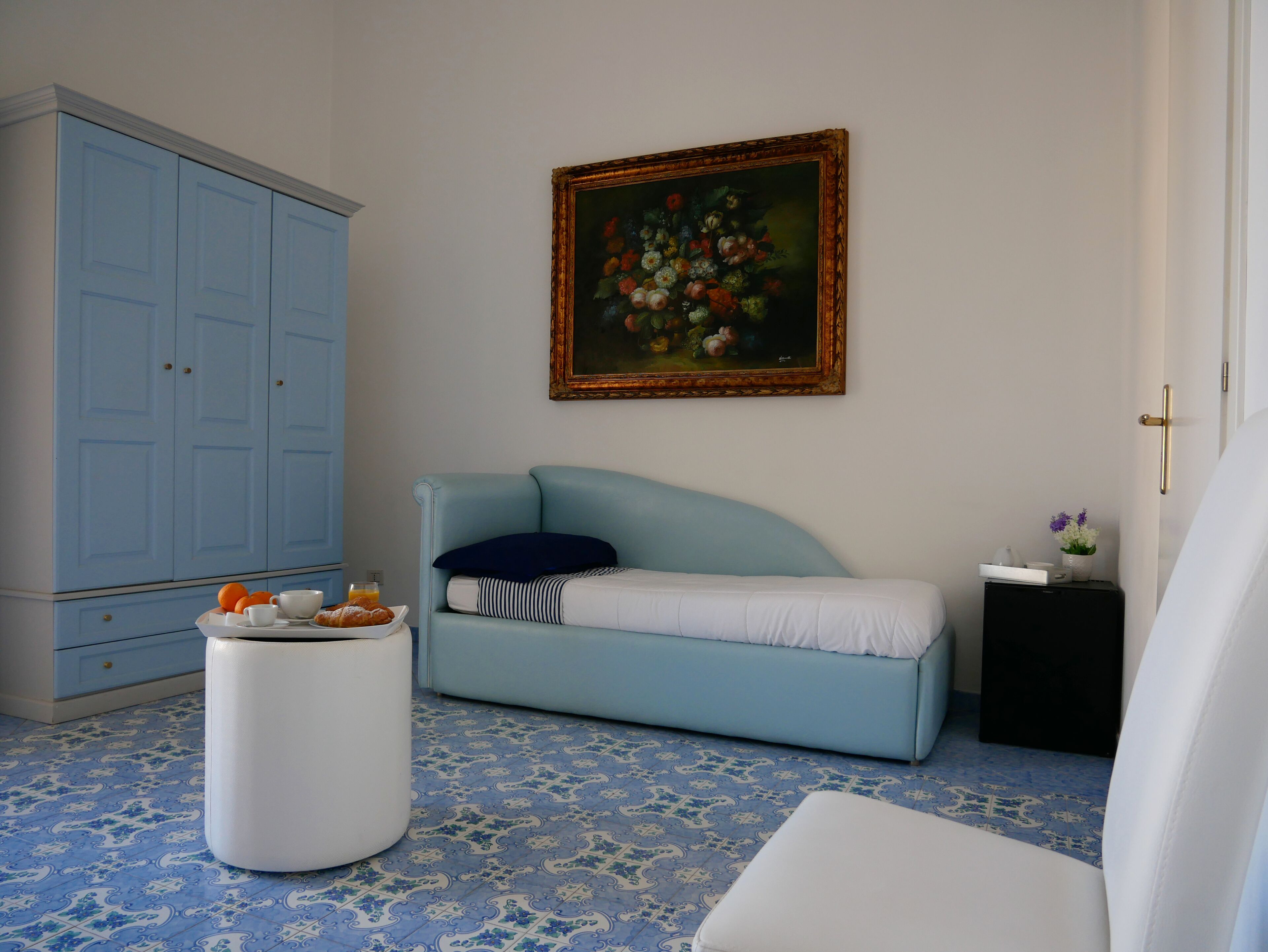 高級三人房, 多張床, 非吸煙房, 城市景觀 | 低過敏寢具、羽絨被、記憶床墊、迷你吧