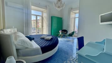 Exclusive Double Room, 1 King Bed, Non Smoking, Sea View | Hypo-allergenic bedding, down duvets, memory-foam beds, minibar