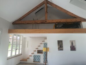 Interior - Cottage/gîte à Labri de Lagitation Dans un Environnement Calme et Serein (Decize)