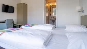 Escritorio y espacio para trabajar con laptop