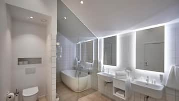 Deluxe-Suite, Meerblick | Badezimmer
