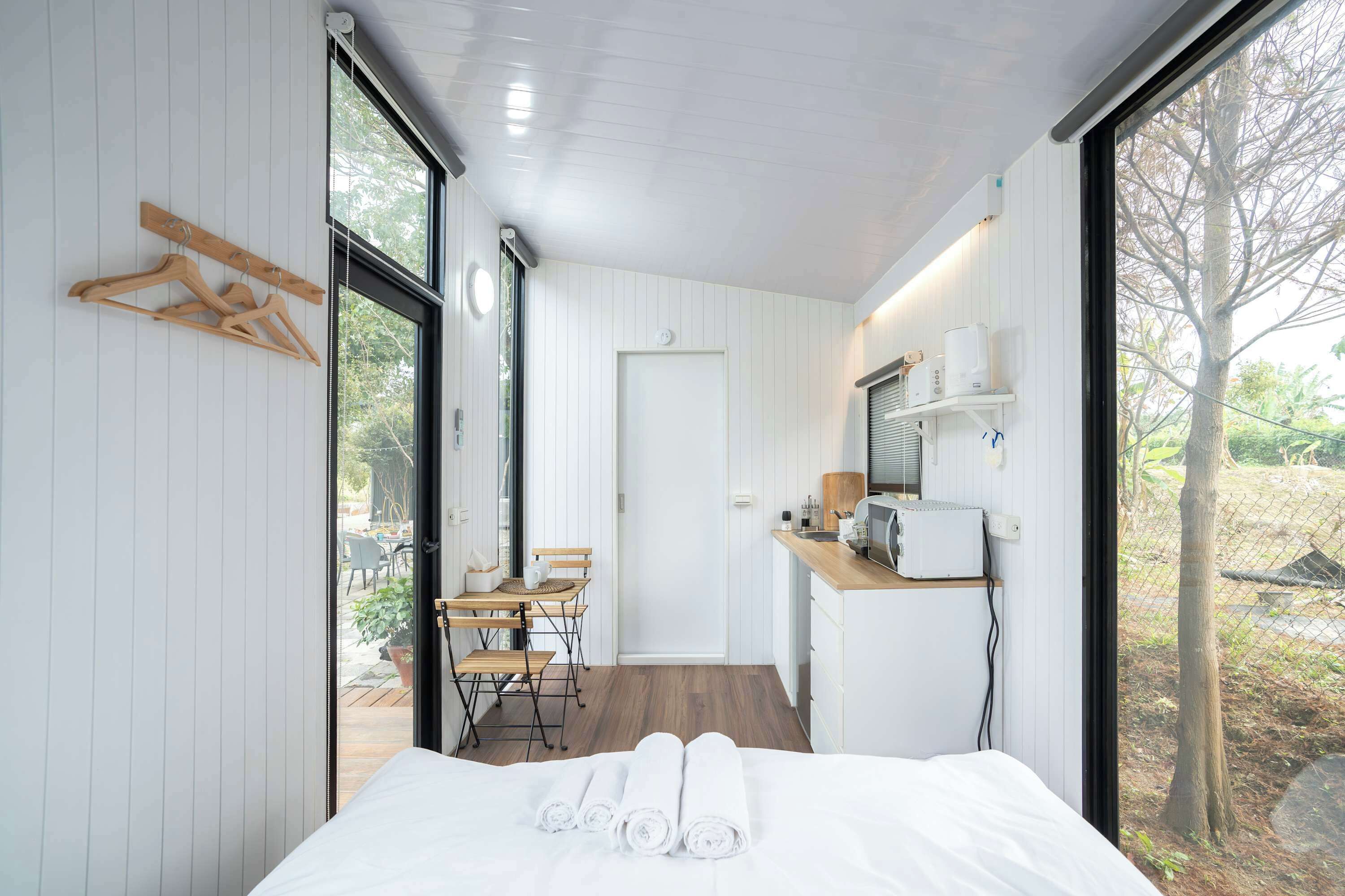 1 habitación y ropa de cama 