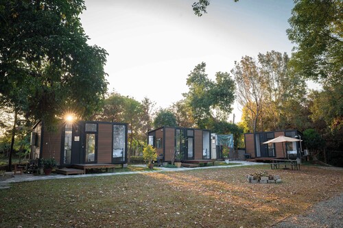 Gandan Inn 1 by Tiny Away (甘丹林居1)