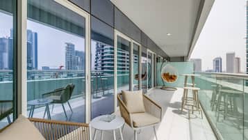 Deluxe Apartment, 2 Bedrooms, Balcony, Canal View | Terrace/patio