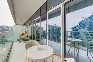 Appartement « Premier », 1 chambre, balcon, vue canal | Terrasse/Patio