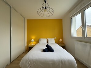 2 chambres, fer et planche Ă repasser, accĂšs au Wi-Fi (inclus)