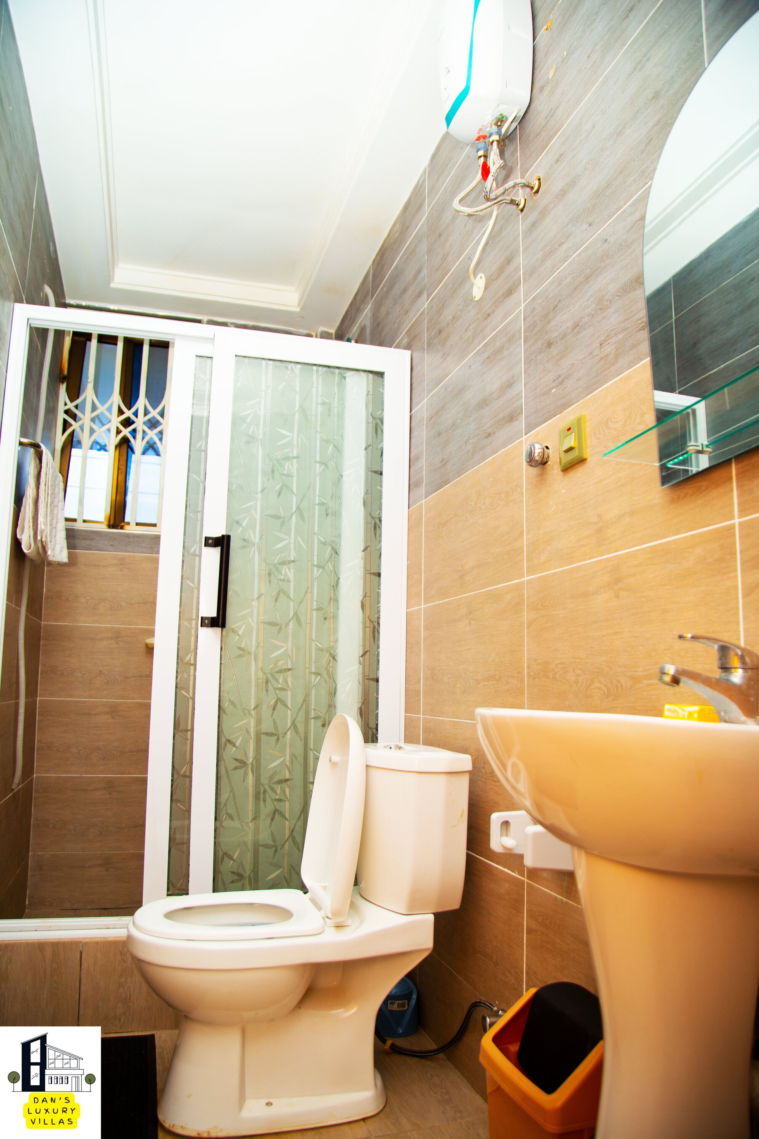 Ducha, artículos de tocador ecológicos, toallas, jabón