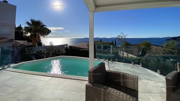 Pool - Modern villa with pool and air conditioning (Cavalaire-sur-Mer)