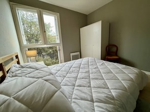 3 bedrooms