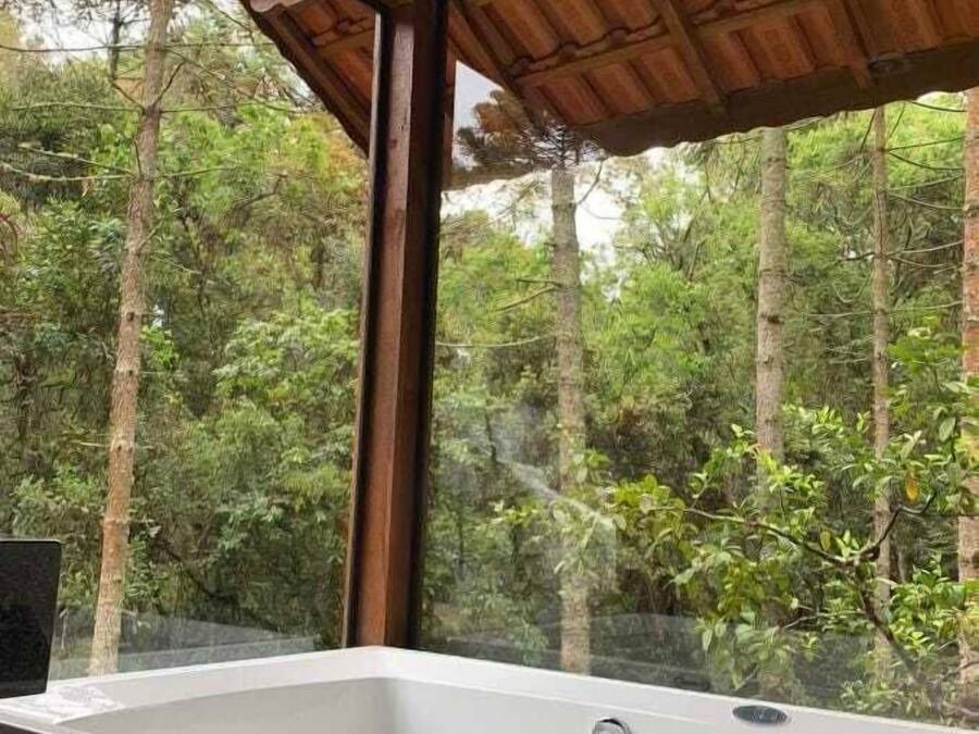 Jabón, shampoo, papel higiénico