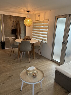 Dining - Chalet Quattro in Bosrijke Omgeving Anloo (Anloo)