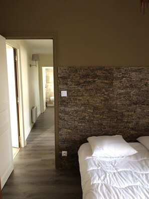 2 makuuhuonetta, Wi-Fi