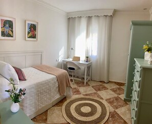 3 Schlafzimmer, Bügeleisen/Bügelbrett, kostenloses WLAN, Bettwäsche
