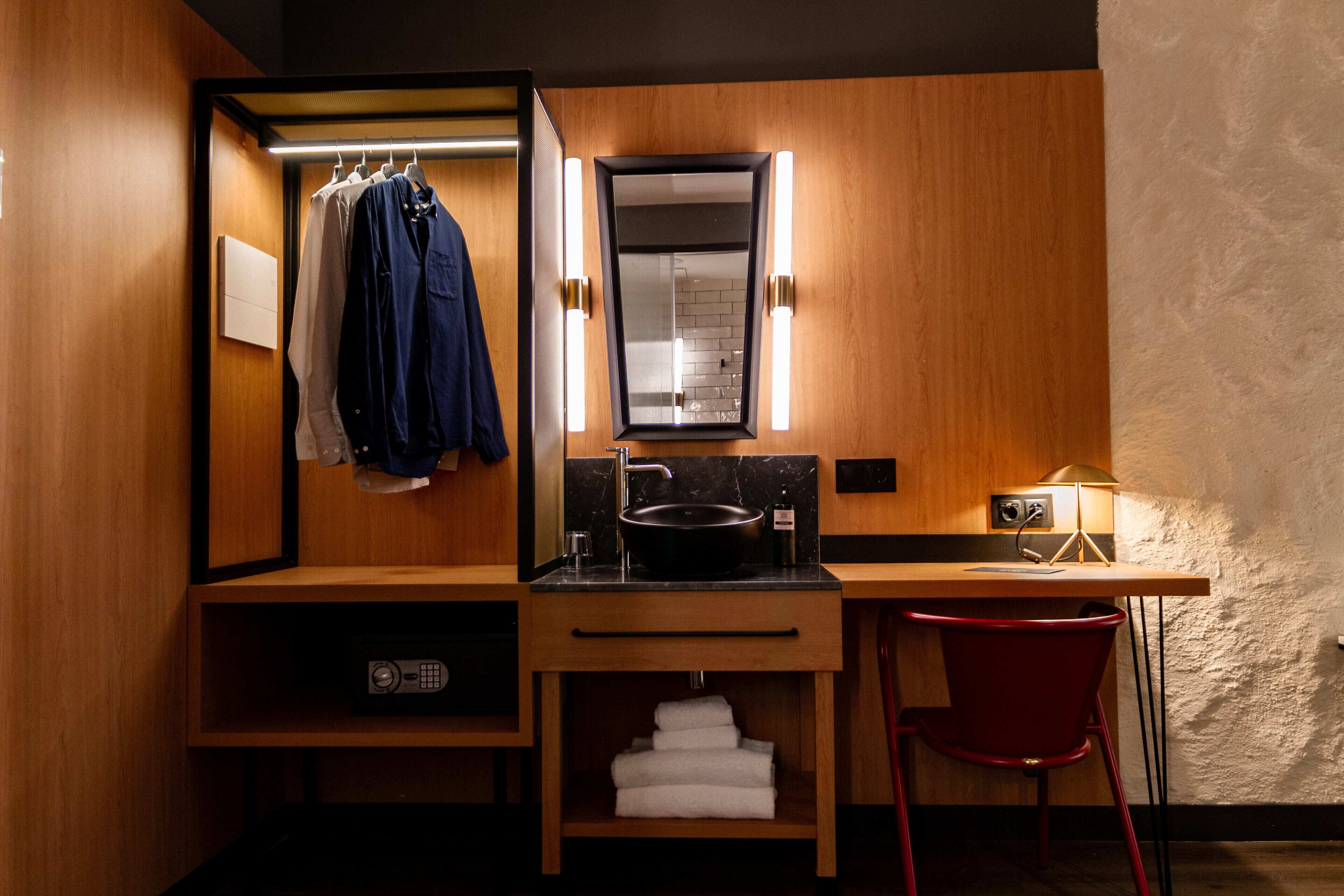 Foto - Letoh Letoh Sevilla