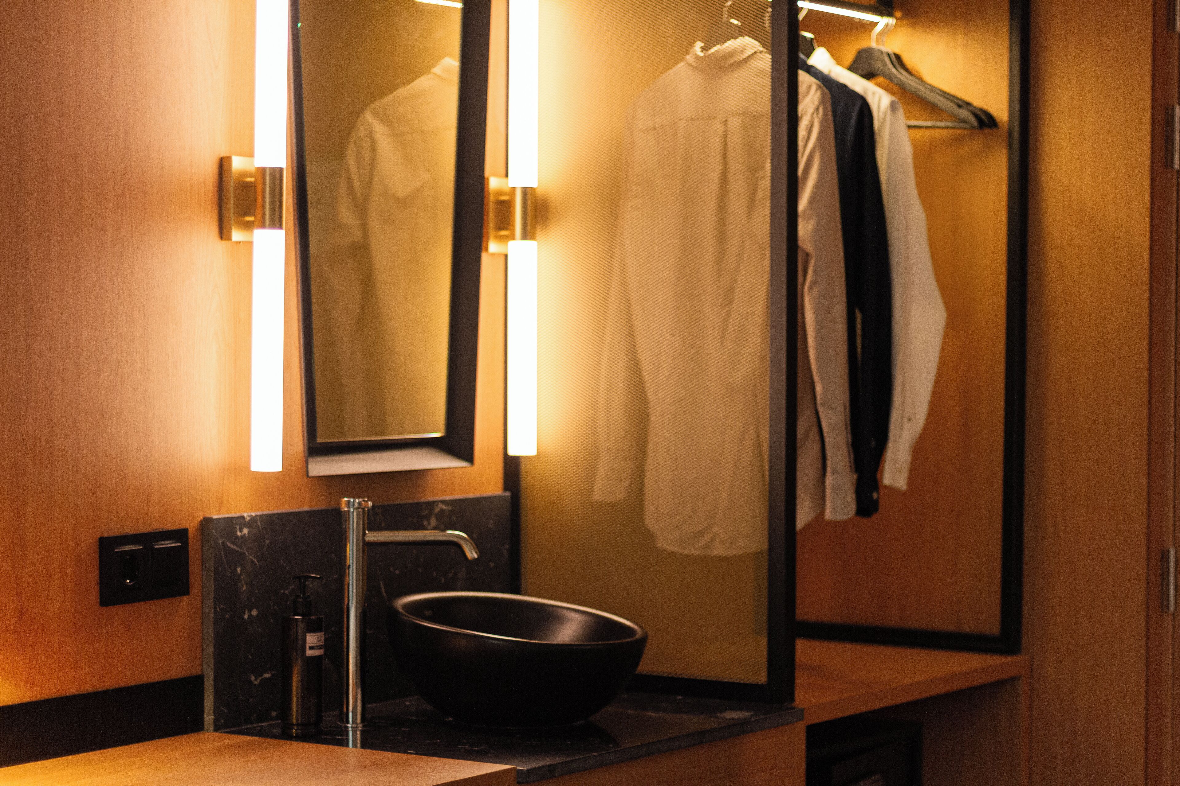 Foto - Letoh Letoh Sevilla