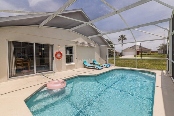 House | 4 bedrooms - 173 Hillside Dr in Davenport (Davenport)