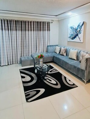 House | Living area | TV