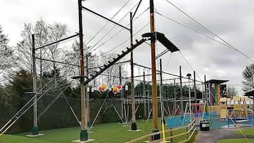 Cabin | Sports court