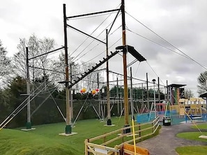 Cabin | Sport court