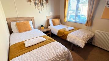 3 bedrooms, free WiFi, bed sheets