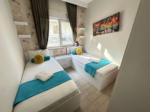 Family Apartment | 2 bilik tidur, meja, ruang kerja komputer riba, seterika/papan seterika