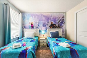 6 bedrooms, iron/ironing board, travel crib, WiFi