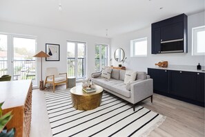 Exterior - The Wembley Park Retreat - Modern 2bdr Flat With Balcony (Wembley)