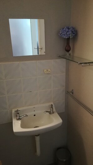 Dusch och handdukar