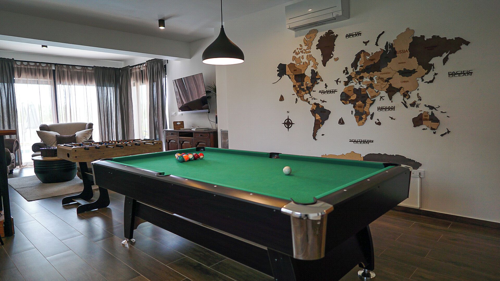 Game room