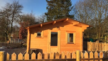 Cabin | Exterior
