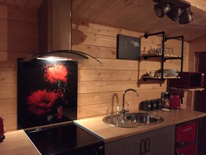 Cabin | Private kitchen