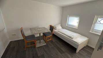 5 Schlafzimmer, WLAN, Bettwäsche