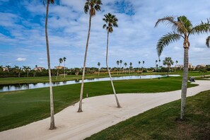 Golf - Vista Verde N 'Endless Sun, Endless Fun, Endless Summer' (St. Petersburg)