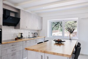 Oven, toaster - Moute House by Corfuescapes (Corfu)