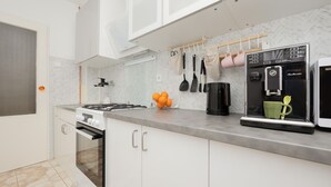Private kitchen - Unique Apartment in Gdynia by Renters (Gdynia)