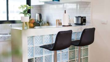 Fridge, microwave, stovetop, toaster