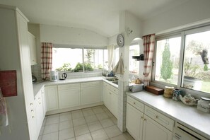 Réfrigérateur, lave-vaisselle