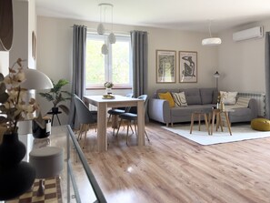 Family Condo | In-room dining