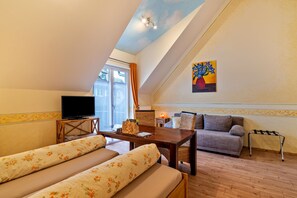 Living area - SCHUSTERjunge APARTHOTEL (Sasbachwalden)