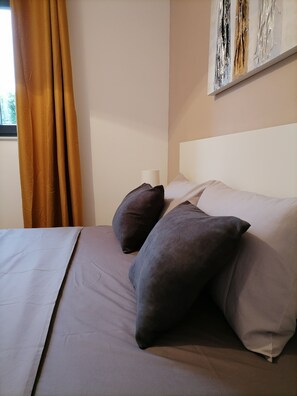 1 bedroom, iron/ironing board, WiFi, bed sheets - Nice comfortable ap for relaxation, large terrace, quiet area, close to the sea! (Bibinje)