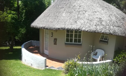 Inviting 1-bed Cottage in Underberg