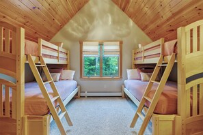 Room - Wooded Bethel Chalet | Fireplace, Deck & Fire Pit (Bethel)