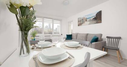 Functional Apartment in the Center | Close to the Sea and Balcony