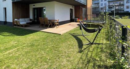 Elegant Apartment with Garden | 3 Bedrooms, Parking.
