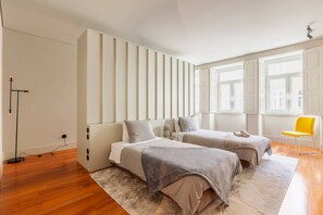 1 bedroom, Internet, bed sheets - STA CATARINA 618 SUITE (Porto)
