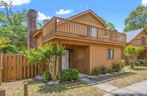 Breeze away beach cottage, North Myrtle Beach