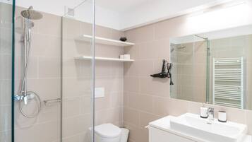 Haartrockner, Handtücher