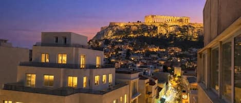 Athenian Luxe Superior Suite with Acropolis & Lycabettus view