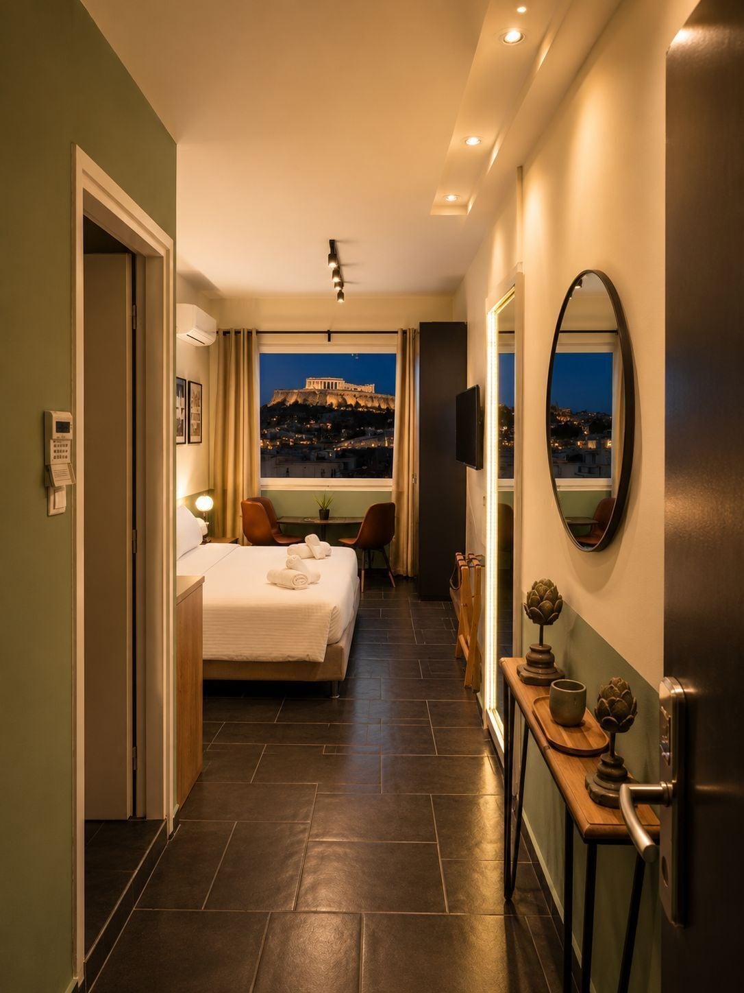 Deluxe Suite, 1 King Bed, Non Smoking (505)