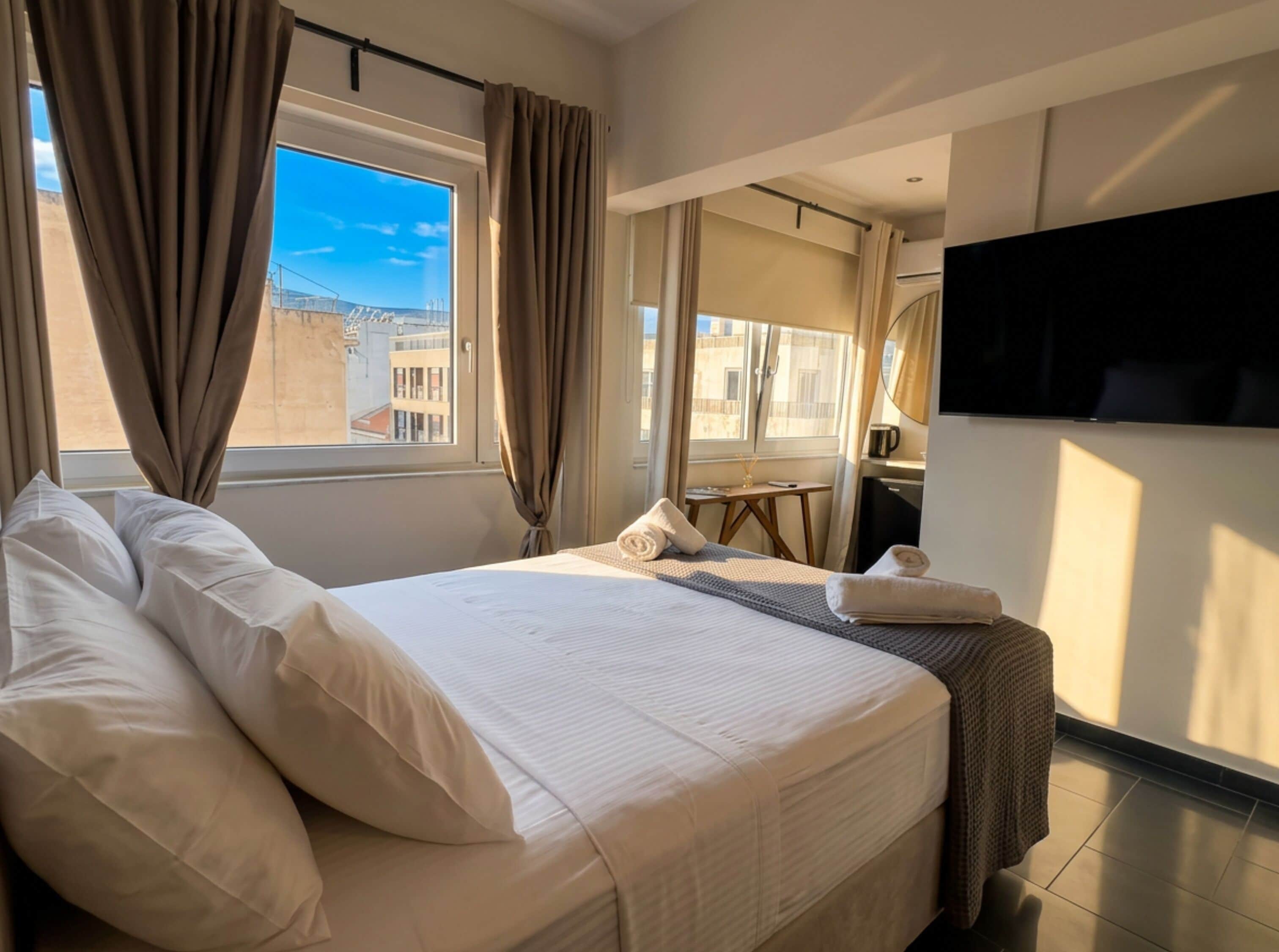 Economy Room | Down duvets, in-room safe, blackout curtains, soundproofing